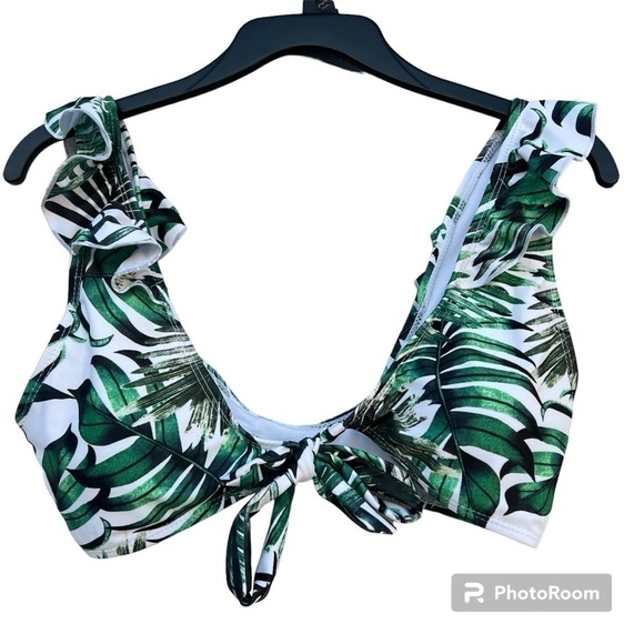 Miss guided stream top tropical print new with tags - Picture 1 of 3
